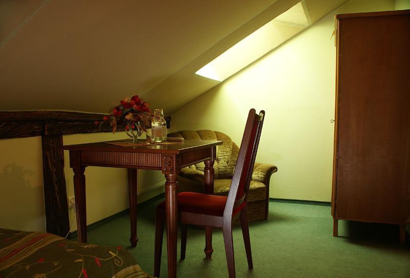 Pensjonat Palacyk Bed & Breakfast Lancut Luaran gambar